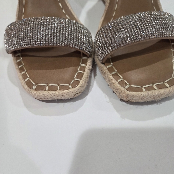 Steve Madden Beige and Glittering Silver Platform Sandals - Picture 6 of 10